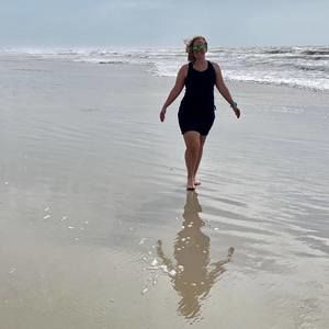 Meet your Posher, Joni